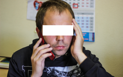 Против коллектора, обещавшего облить мать должника кислотой, не будут возбуждать дело