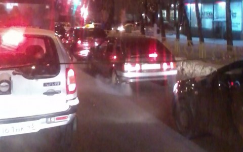 Из-за ДТП на улице Ленина образовалась многокилометровая пробка