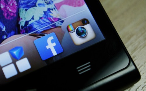 Чиновников могут уволить за отказ рассказать об аккаунтах в соцсетях