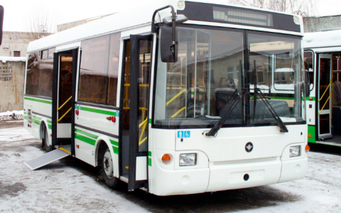 В Кирове инвалиды-колясочники смогут заказать себе общественный транспорт