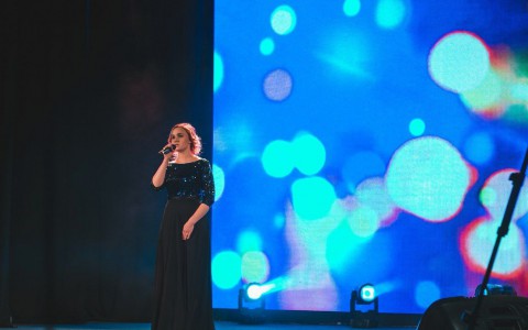 Телепроекты "Звезда караоке" и "В активном поиске": первые финалисты и несложившиеся отношения