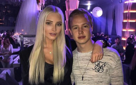 СМИ: бывшая девушка Тимати встречается с сыном владельца чепецкого предприятия