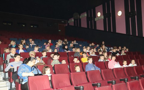 В Кирове прошел кинопоказ для многодетных мам