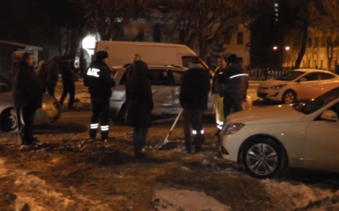 Устроивший ДТП в Кирове школьник рассказал, почему уехал с места аварии