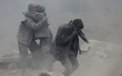 Топ кино на выходные: трагедия в «Землетрясении» и леденящий душу фильм «Инкарнация»