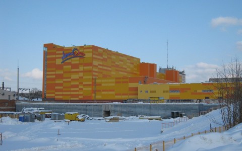 В полиции рассказали о причине срочной эвакуации из торгового центра