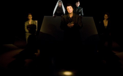 Спектакль "Камень" возвращается в репертуар "Театра на Спасской"