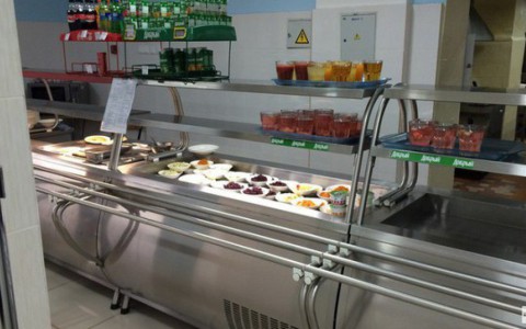 Кировская прокуратура предлагает разрешить продавать алкоголь в столовых