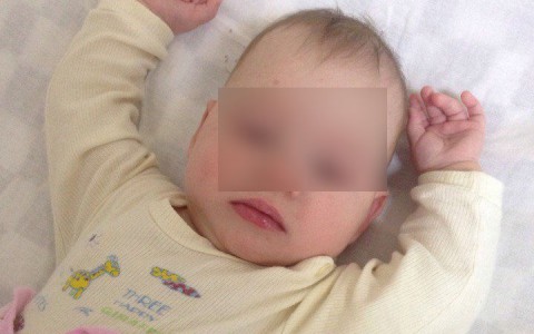 Мать, которая оставила ребенка на морозе, привлекли к ответственности