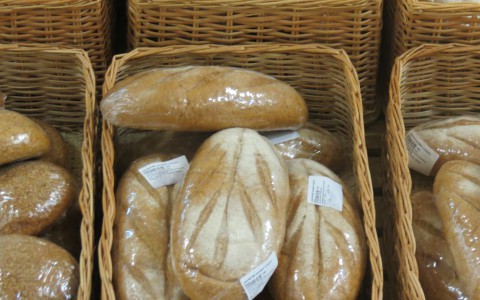 В Кирово-Чепецке пенсионерам выдают бесплатный хлеб