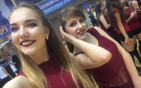 Пятница в Кирове: кот-украшение и фитнес-фестиваль