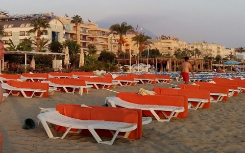 Новогодние туры: сколько стоит самый дорогой и самый бюджетный отдых