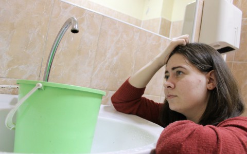 В Кирове в домах на сутки отключат холодную воду