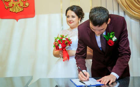 В Кирове с января будут работать только два ЗАГСа