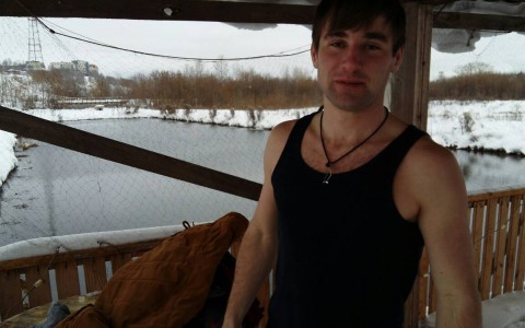 Кировчанин проплыл 150 метров в ледяной воде