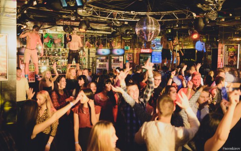 Кировчан приглашают на День рождения курочки Сюзанны