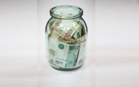 Тест: угадайте, на что тратили миллионы простые кировчане и чиновники в 2016 году