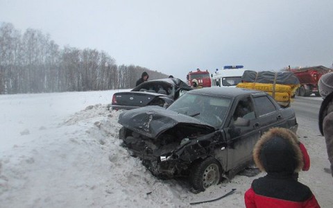 В ДТП на трассе "Казань-Малмыж" в ДТП пострадали двое маленьких детей