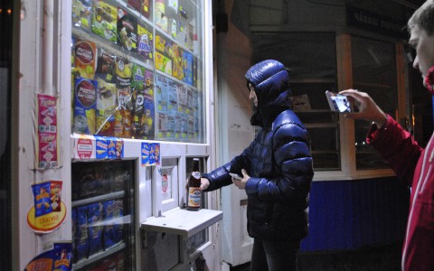 В магазинах Омутнинска продавали запрещенный алкоголь