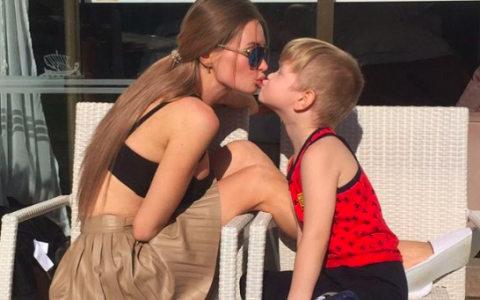 Сын Евгении Феофилактовой получил первый гонорар