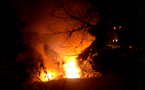 В Кирове горел "Китайский домик"