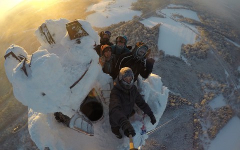 Кировчане забрались на заброшенную вышку в Галиче