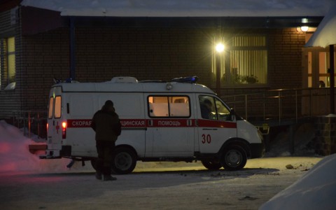 В Кирове на одной из улиц нашли тело мужчины