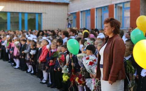 Стало известно, когда в Кирове начнется прием заявлений в первые классы
