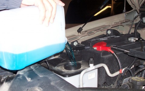 В Кировской области нашли стеклоомывающую жидкость с сильным ядом