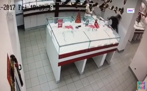 Кировчанин ограбил в Москве ювелирный салон