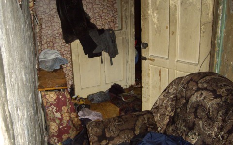 В квартире в центре Кирова полицейские нашли тело женщины