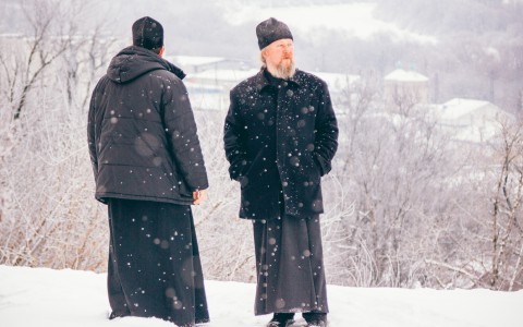 Церковь назвала профессии, которыми не могут заниматься священники