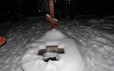 В Кировской области пенсионерка утонула, набирая святую воду