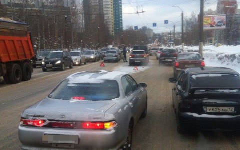 На Московской в метре друг от друга произошли две аварии