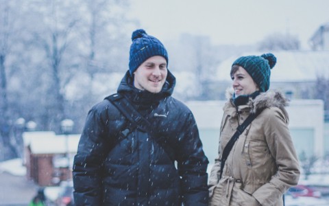 Гороскоп: у Овнов - укрепление отношений, а у Львов - романтика