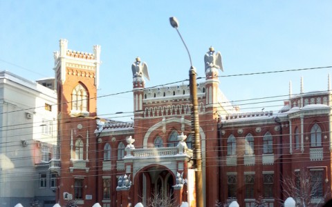 У проходной ФСБ в Кирове нашли подозрительный предмет