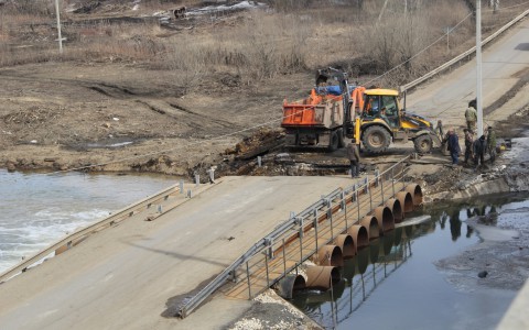 Эксперты предупредили о риске обрушения мостов в Кировской области