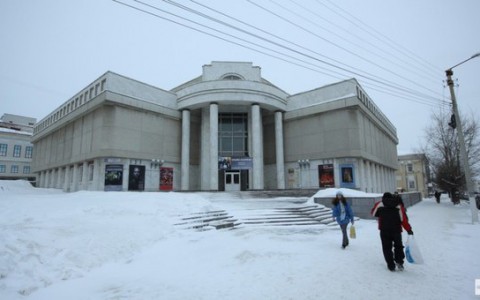 Почему музей имени братьев Васнецовых в ближайшее время могут закрыть?