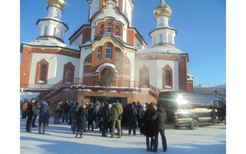 В Кирове простились с погибшим в ДТП болельщиком "Родины"