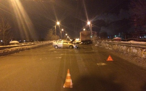 Подробности аварии на Луганской: в ГИБДД назвали виновника