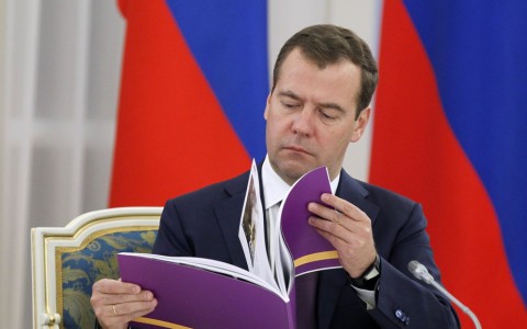 СМИ: Дмитрий Медведев отправится в резиденцию губернатора на Черном озере