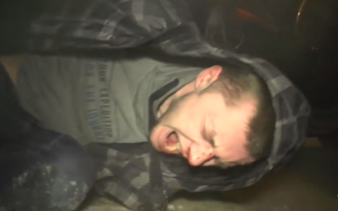 В Кирове пьяный бесправник протаранил пять авто и устроил скандал