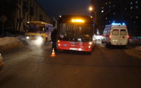 Появилась информация о водителе автобуса, который насмерть сбил женщину