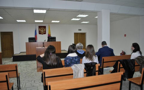 Кировскому чиновнику вынесли приговор за взятку в 1,5 миллиона рублей