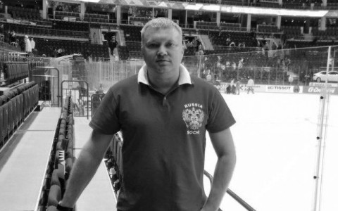 В Кирове почтили память погибшего болельщика «Родины»