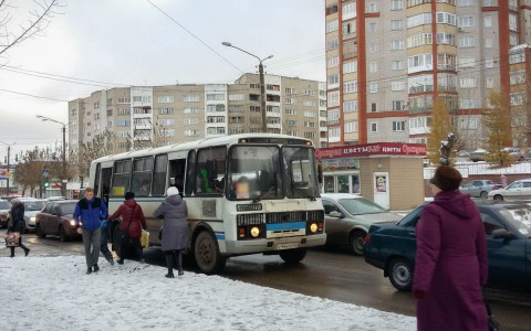 В Кирове в автобусе умерла пассажирка