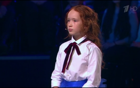 8-летнюю девочку-вундеркинда из Кирова показали в эфире Первого канала