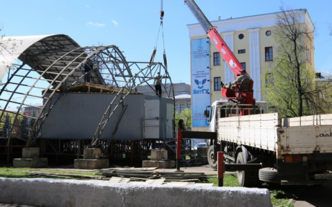 В Кирове на Театральной площади установят новую сцену за 3 500 000 рублей