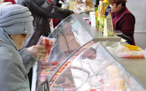 В Кирово-Чепецке конфисковали около 100 тонн замороженного минтая