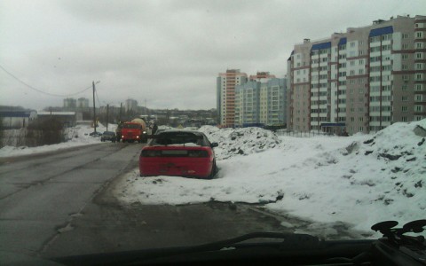 Жителей Кирова удивил «подснежник» Bugatti